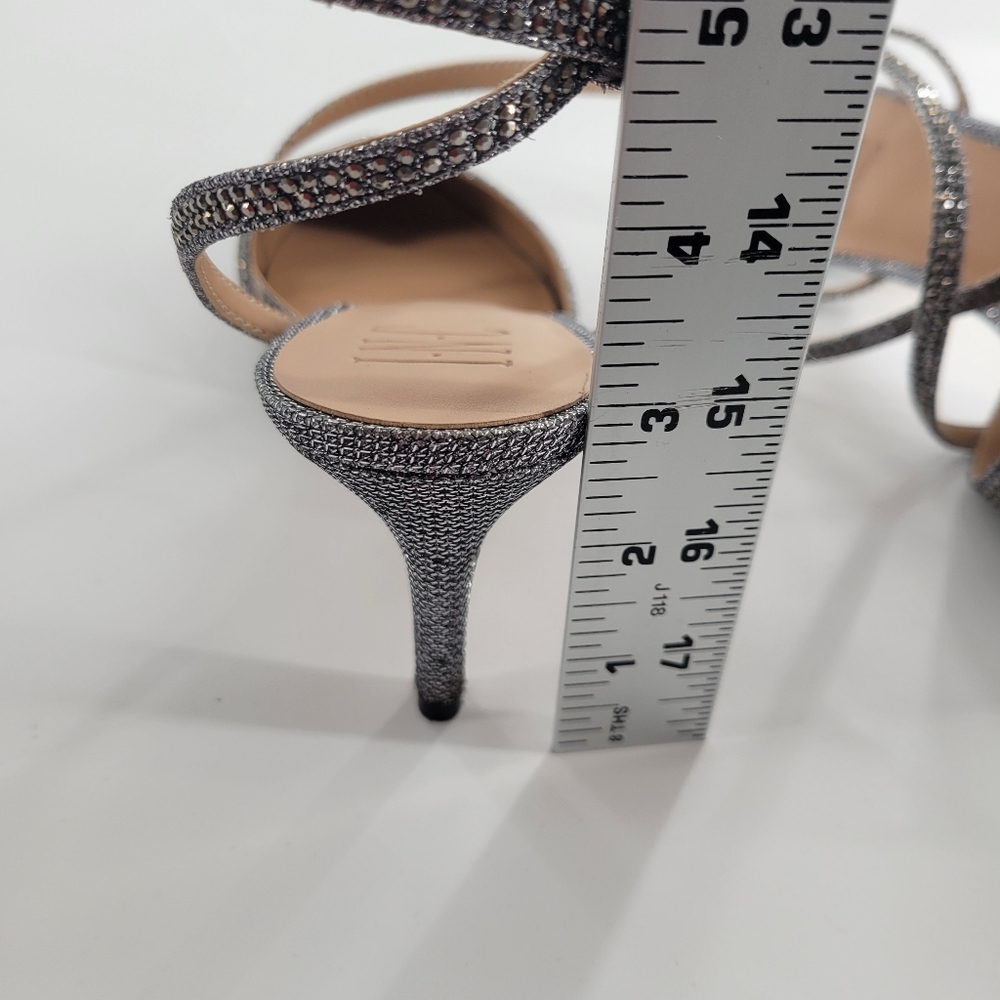INC Lenii Evening Silver Studded Pumps Size 8‎ - Picture 5 of 7